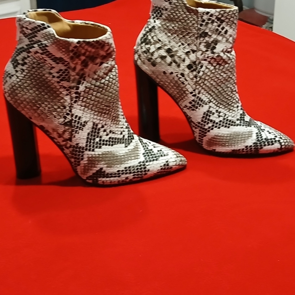 Qupid Black and White Snakeskin Heeled Boots